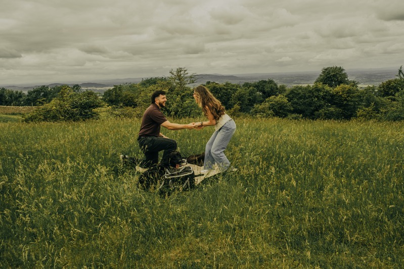 A hilltop proposal across the Oxfordshire countryside
